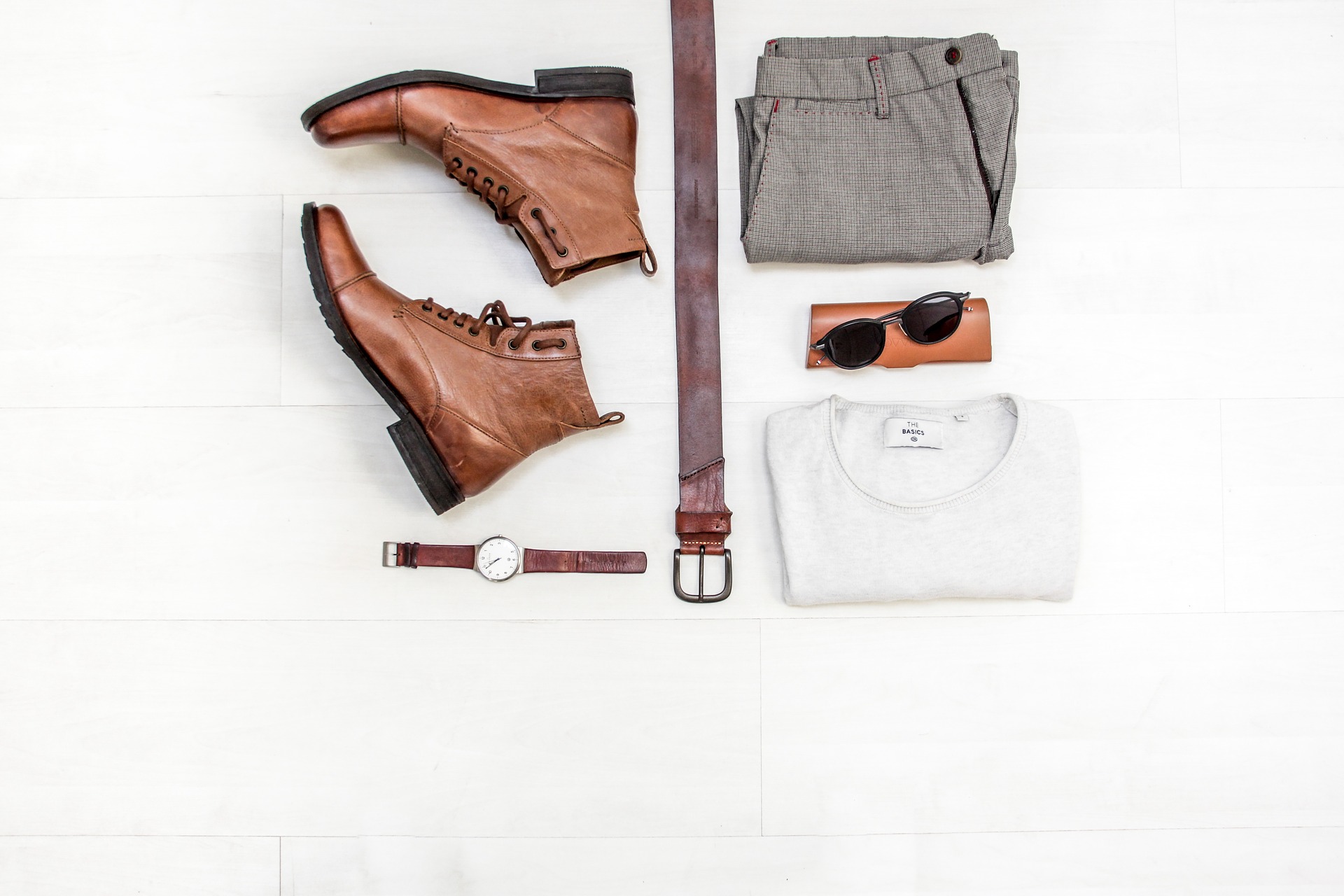 accessories-1869764_1920